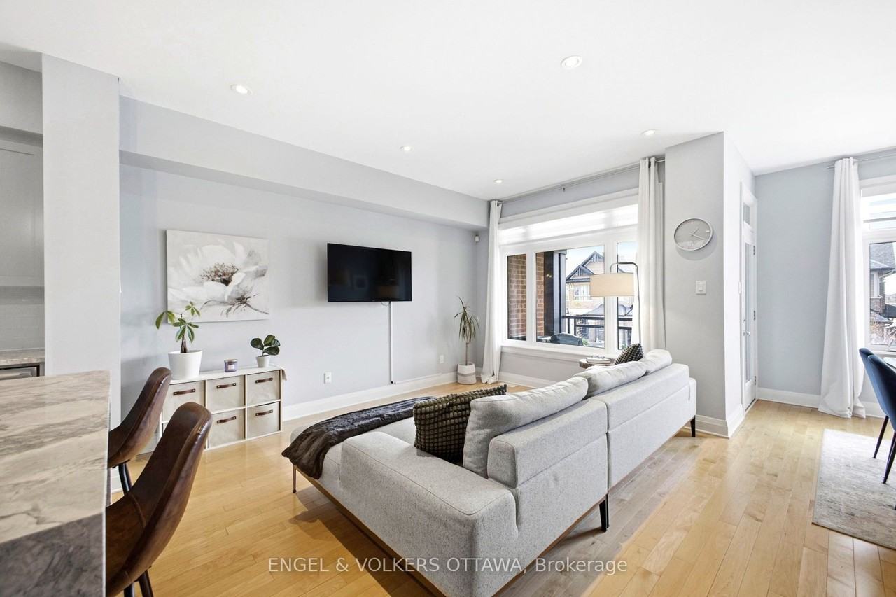 122 Nutting Cres - Photo 6 of 32