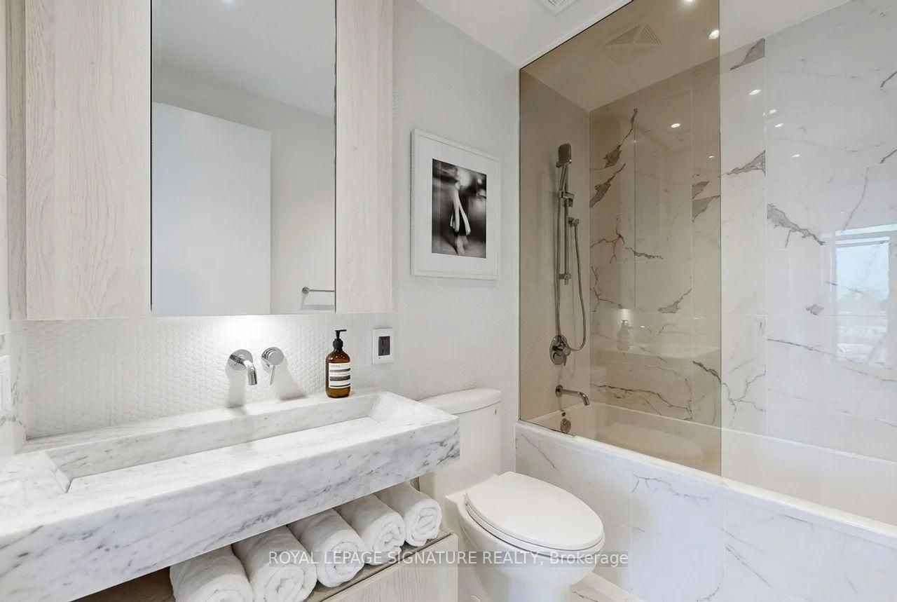 11 Yorkville Avenue - Photo 6 of 26
