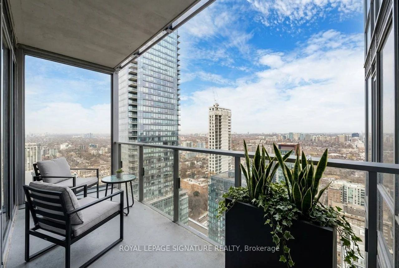 11 Yorkville Avenue - Photo 10