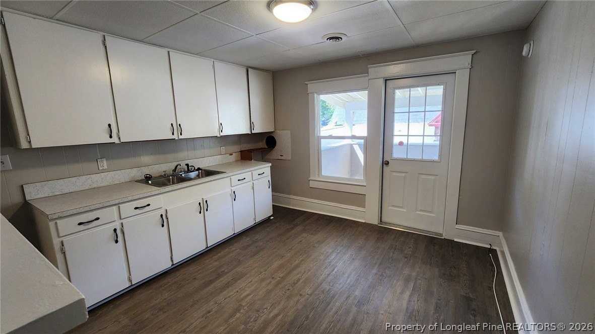503 Greensboro Ave Apt B - Photo 2 of 9