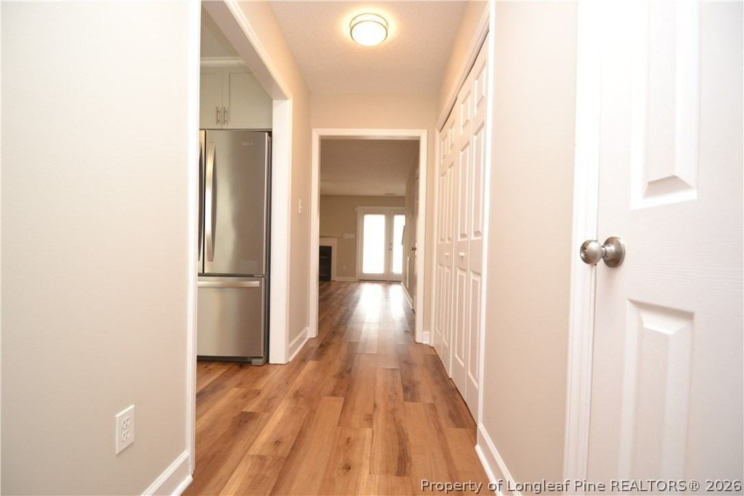 110 Riverwalk Cir - Photo 2 of 43