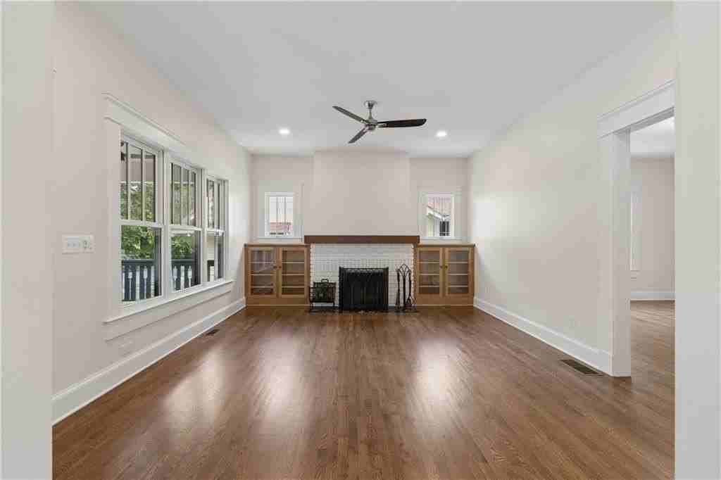 1511 Mclendon Ave Ne - Photo 6 of 50