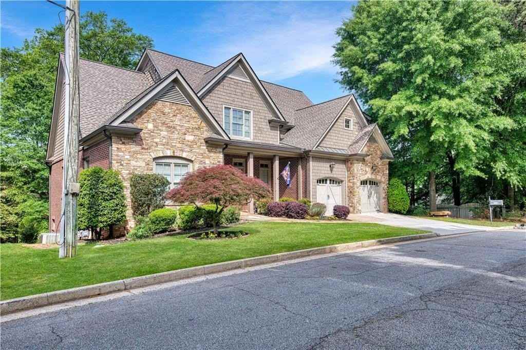 4290 Maner St Se - Photo 3 of 50