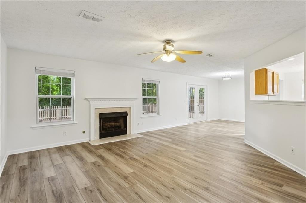 208 Carrington Way - Photo 2 of 29
