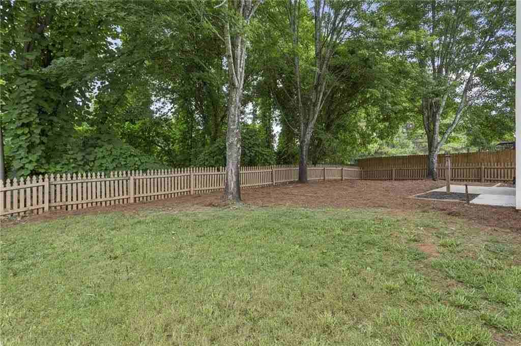 208 Carrington Way - Photo 5 of 29
