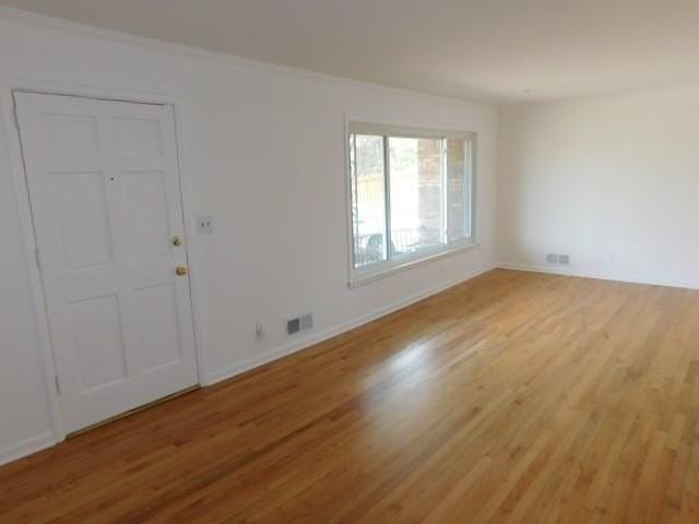 2407 Summerland Dr - Photo 3 of 22