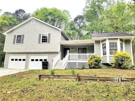 featured image of 4006 Evelyn Dr