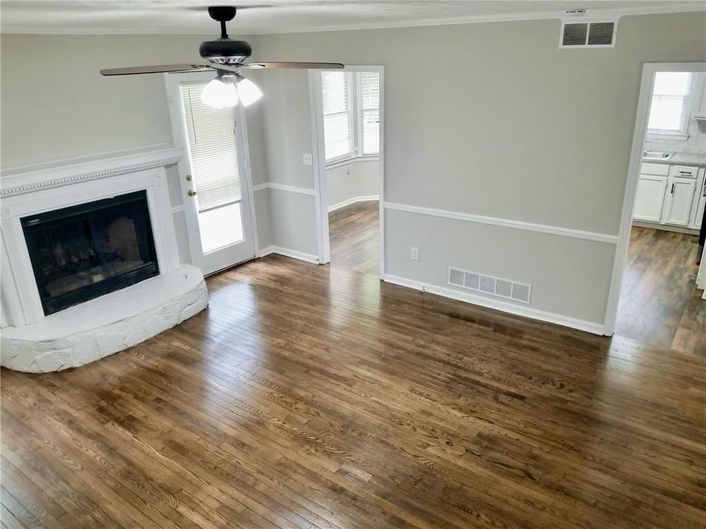 4006 Evelyn Dr - Photo 4 of 20