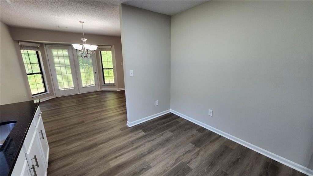 7847 Sugarland Dr - Photo 5 of 16
