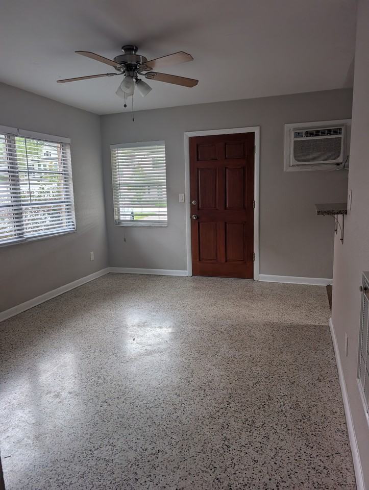 3100 E Jefferson St #3100 - Photo 2 of 12