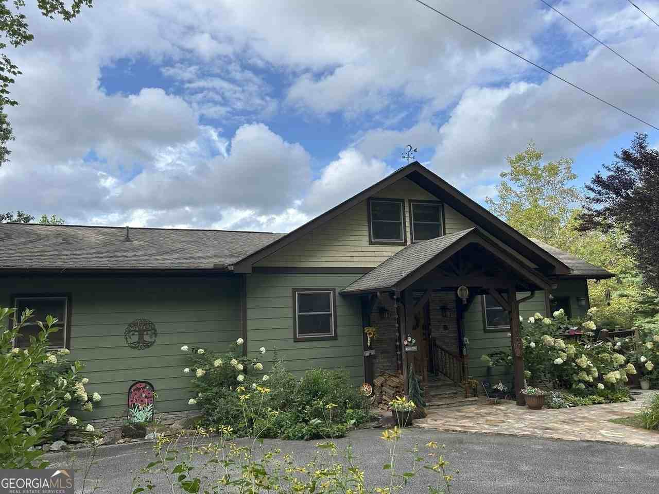 100 Corinth Dr - Photo 4 of 31