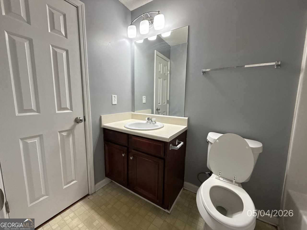 1002 Odelle Cir - Photo 5 of 21