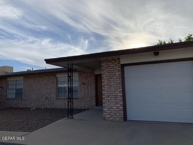 609 Alicante Way #A - Photo 2 of 14