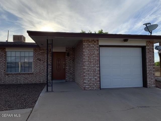 609 Alicante Way #A - Photo 3 of 14