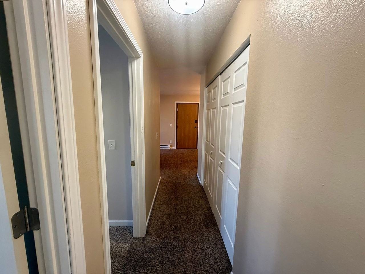 401 - 405 N Glendale Ave - Photo 4 of 13