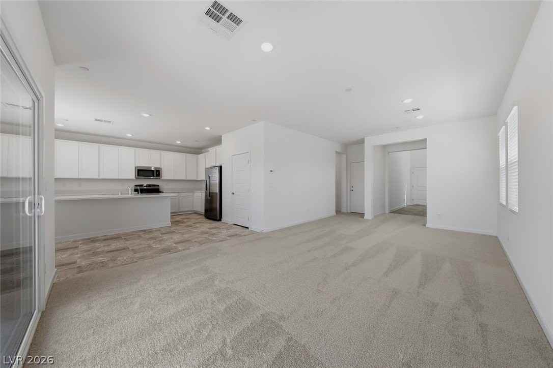 200 Preston Terrace Ave - Photo 4 of 20