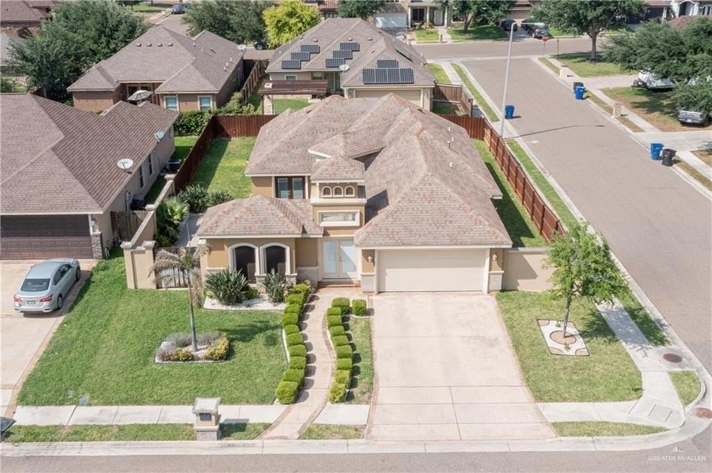 4408 Heron Ct - Photo 2 of 23