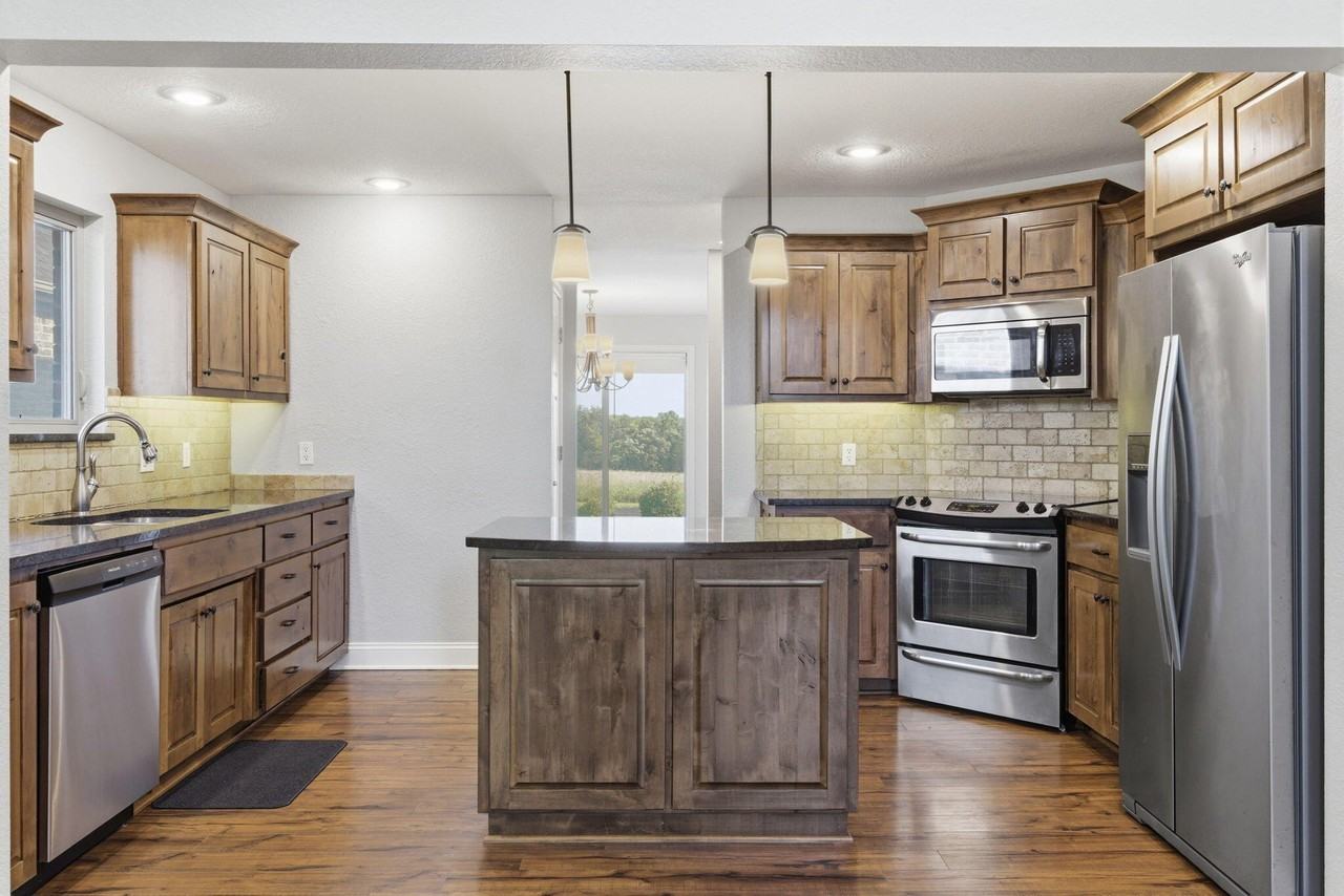 3835 E Brookdale Ter - Photo 7 of 28