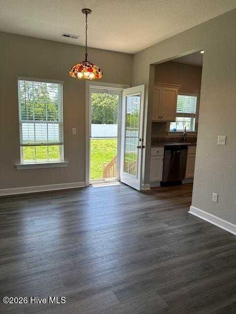 753A S Sandy Hook Rd - Photo 4 of 17