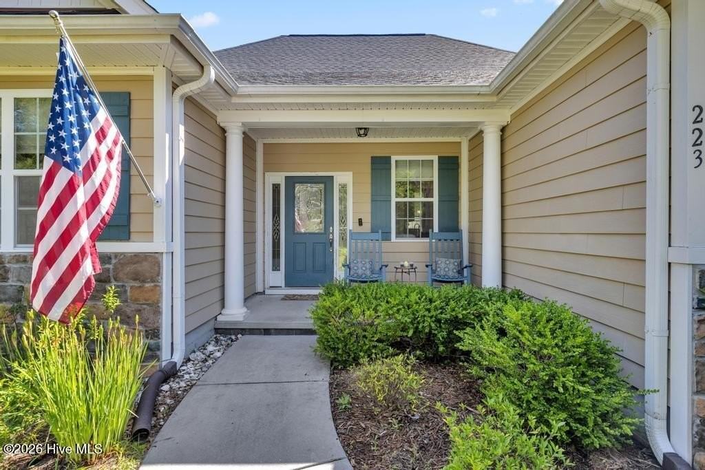 223 Royal Tern Dr - Photo 4 of 34