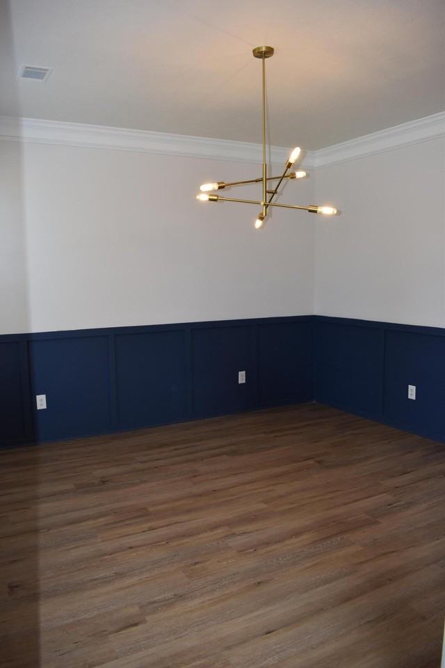201 Bainbridge Dr - Photo 3 of 30