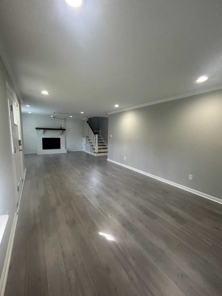 711 Cool Brook Ct - Photo 4 of 16