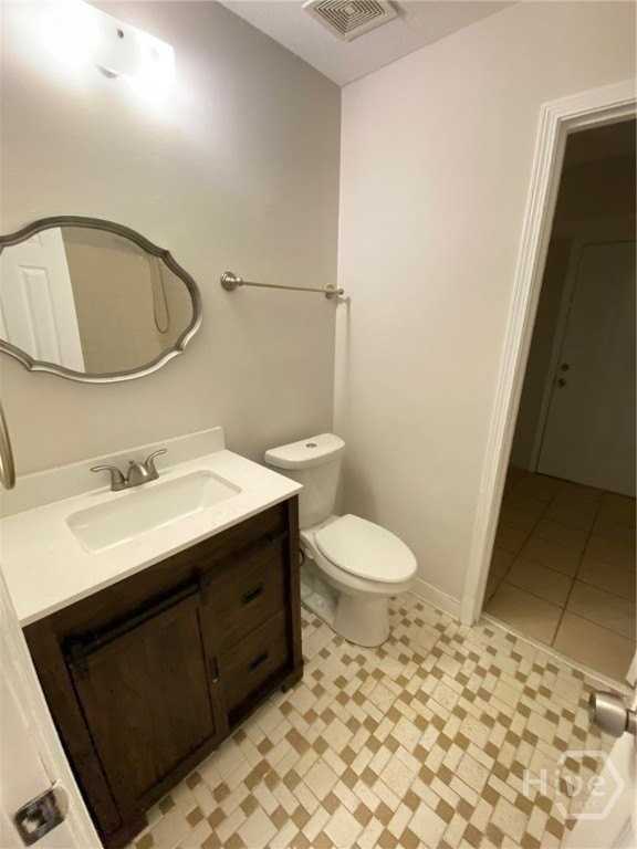 149 Becky St - Photo 5 of 11