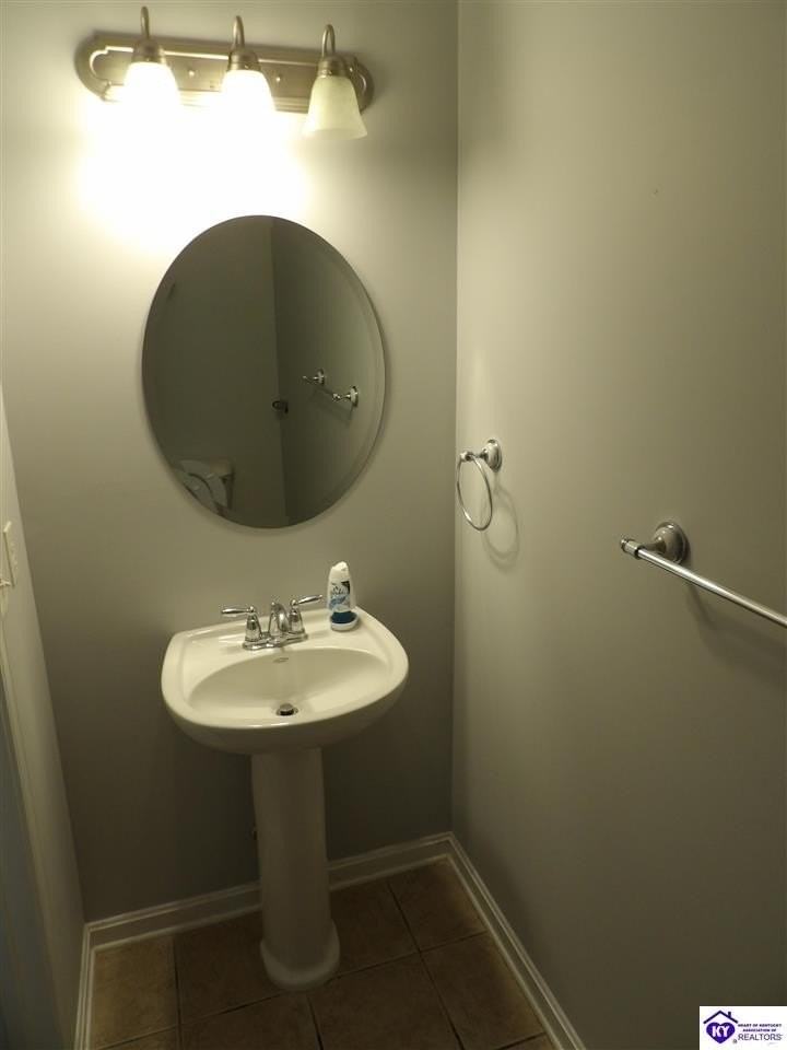 101 College Station Ct Apt 1c - Photo 4 of 11