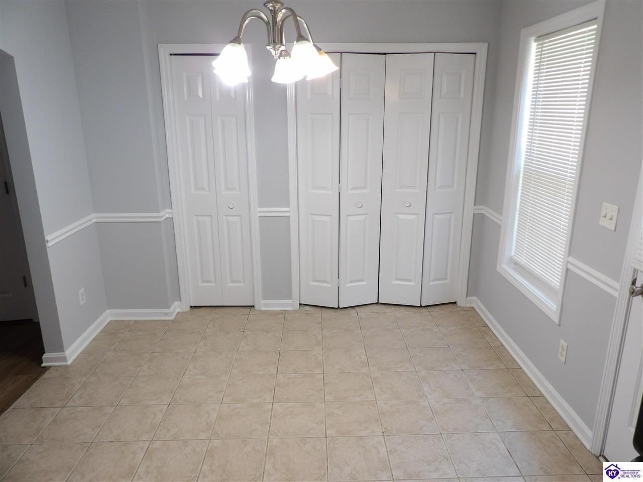 101 College Station Ct Apt 1c - Photo 6 of 11