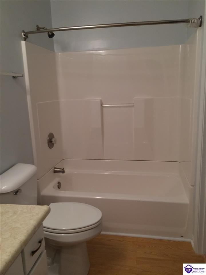 204 Georgia Ln - Photo 7 of 12