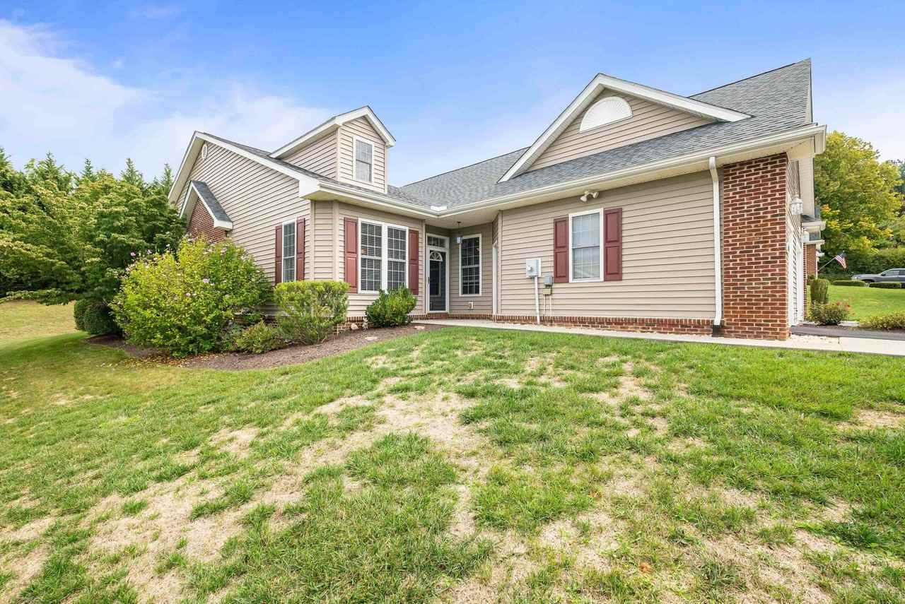 4081 Forest Oaks Ln - Photo 4 of 34