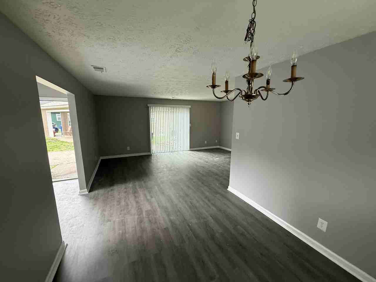 709 Gatehouse Pl - Photo 4 of 12