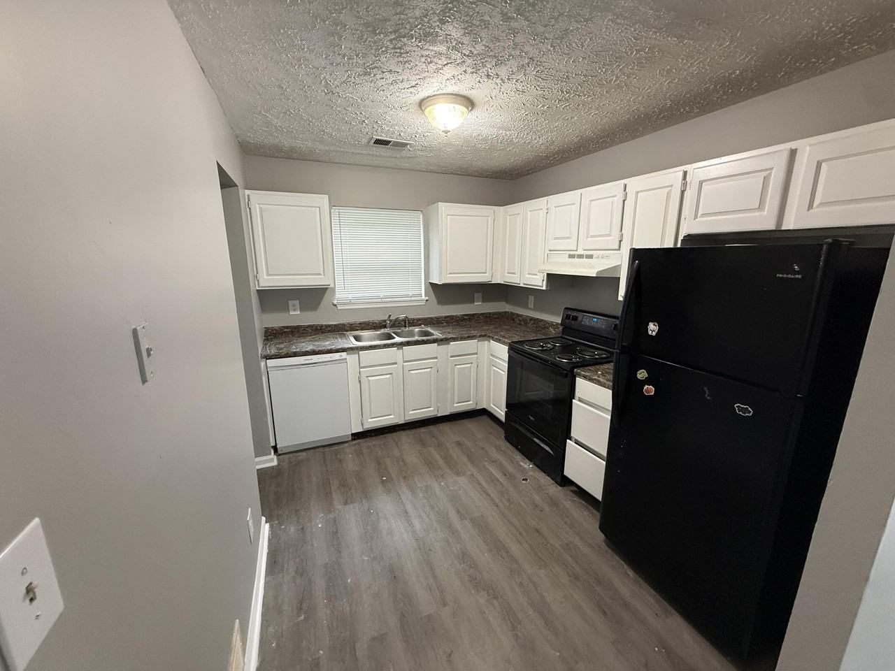 709 Gatehouse Pl - Photo 7 of 12