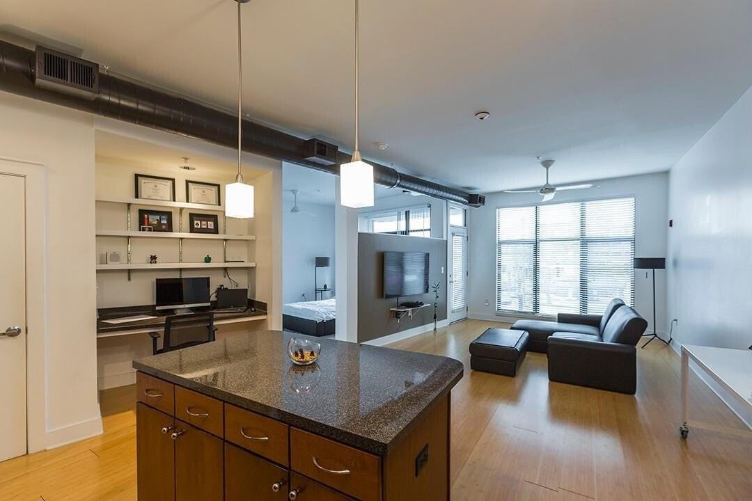 535 S Upper St #217 - Photo 4 of 40
