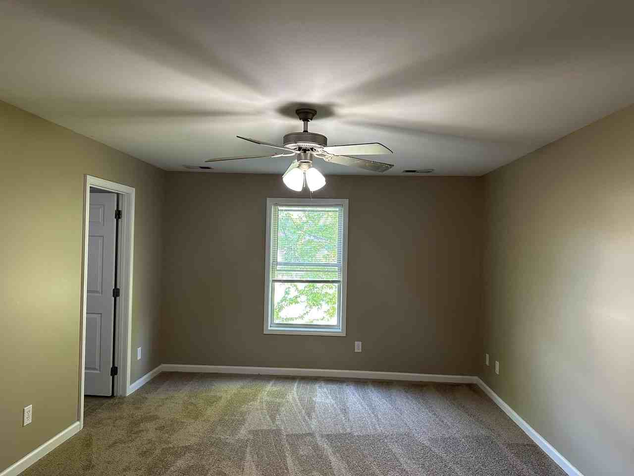 3933 Pine Ridge Way - Photo 5 of 12
