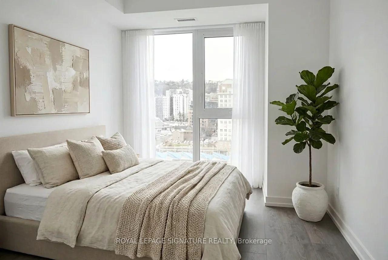 75 James Street South - Photo 2 of 8