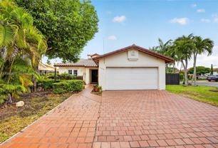 14750 Sw 111th St #1 - Photo 1 of 1