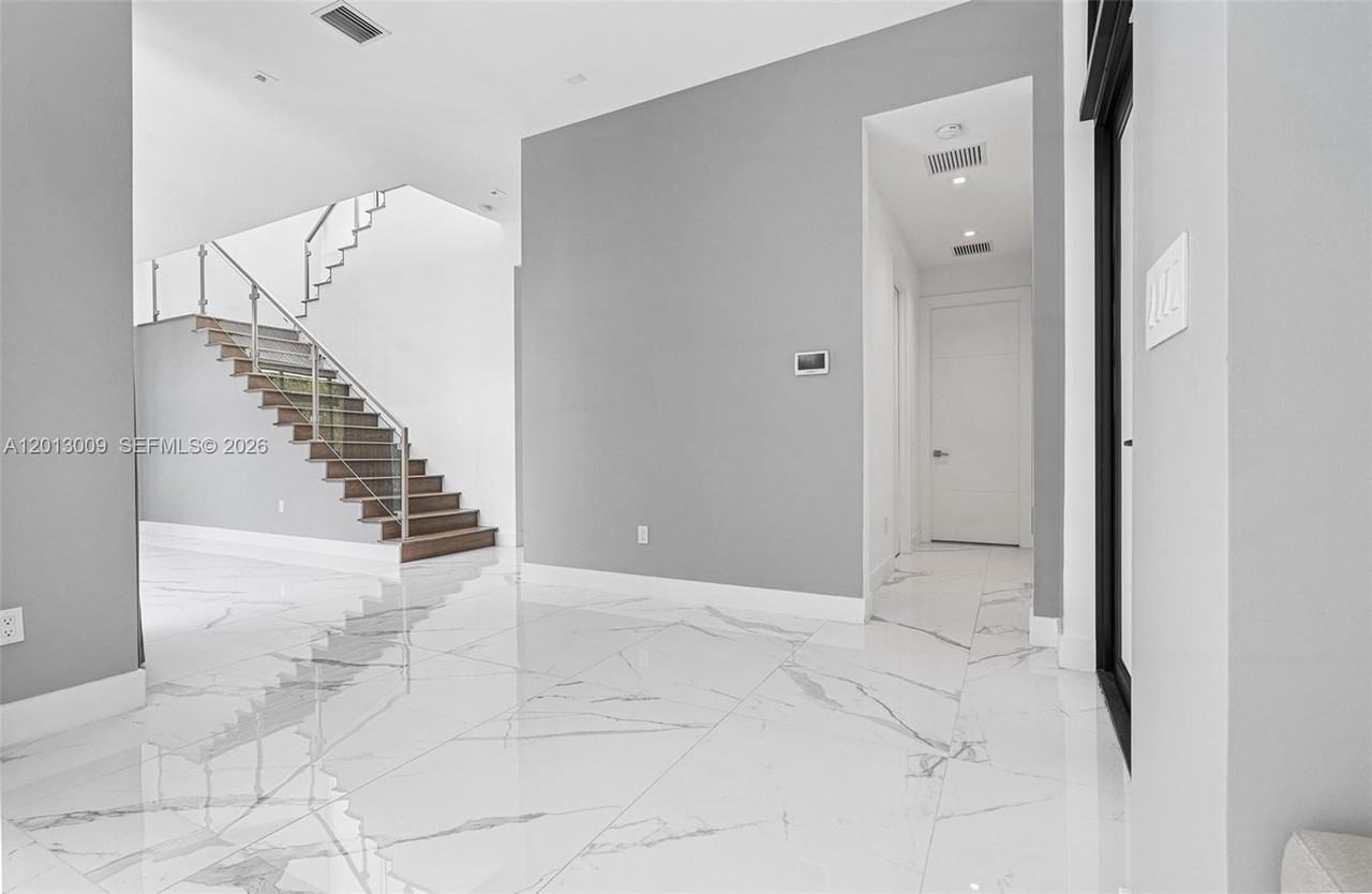 16529 Botaniko Dr N #N - Photo 7 of 40