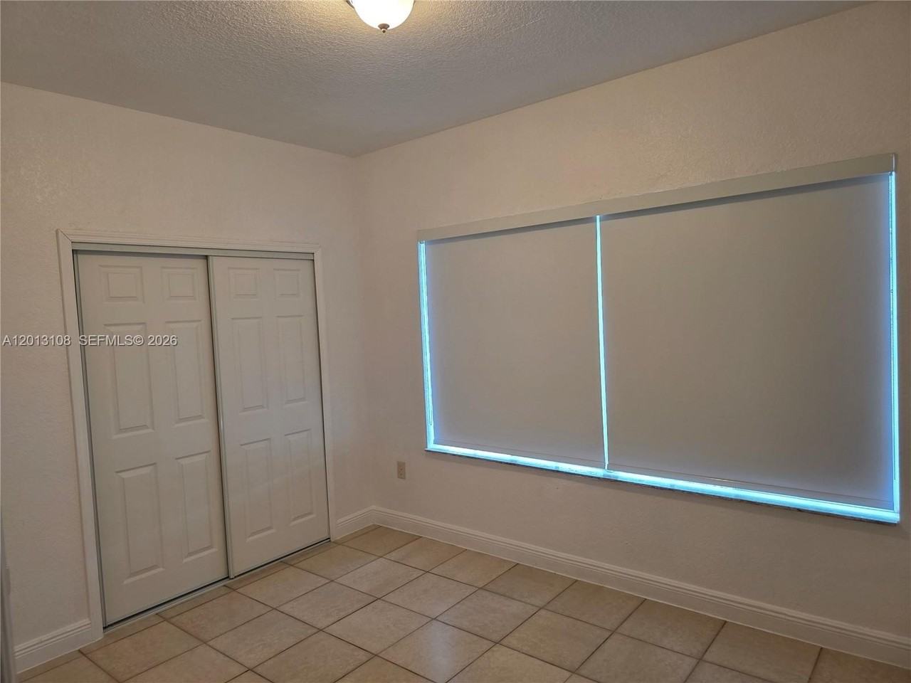 1351 Nw 9th Ct - Photo 6 of 10