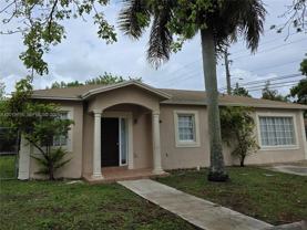 1371 Nw 9th Ct - Photo 1 of 1