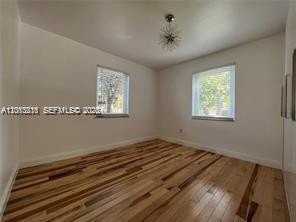250 Sw 19th Rd #250 - Photo 7 of 23