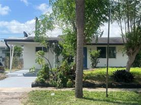 753 Sw 3rd St - Photo 1 of 1