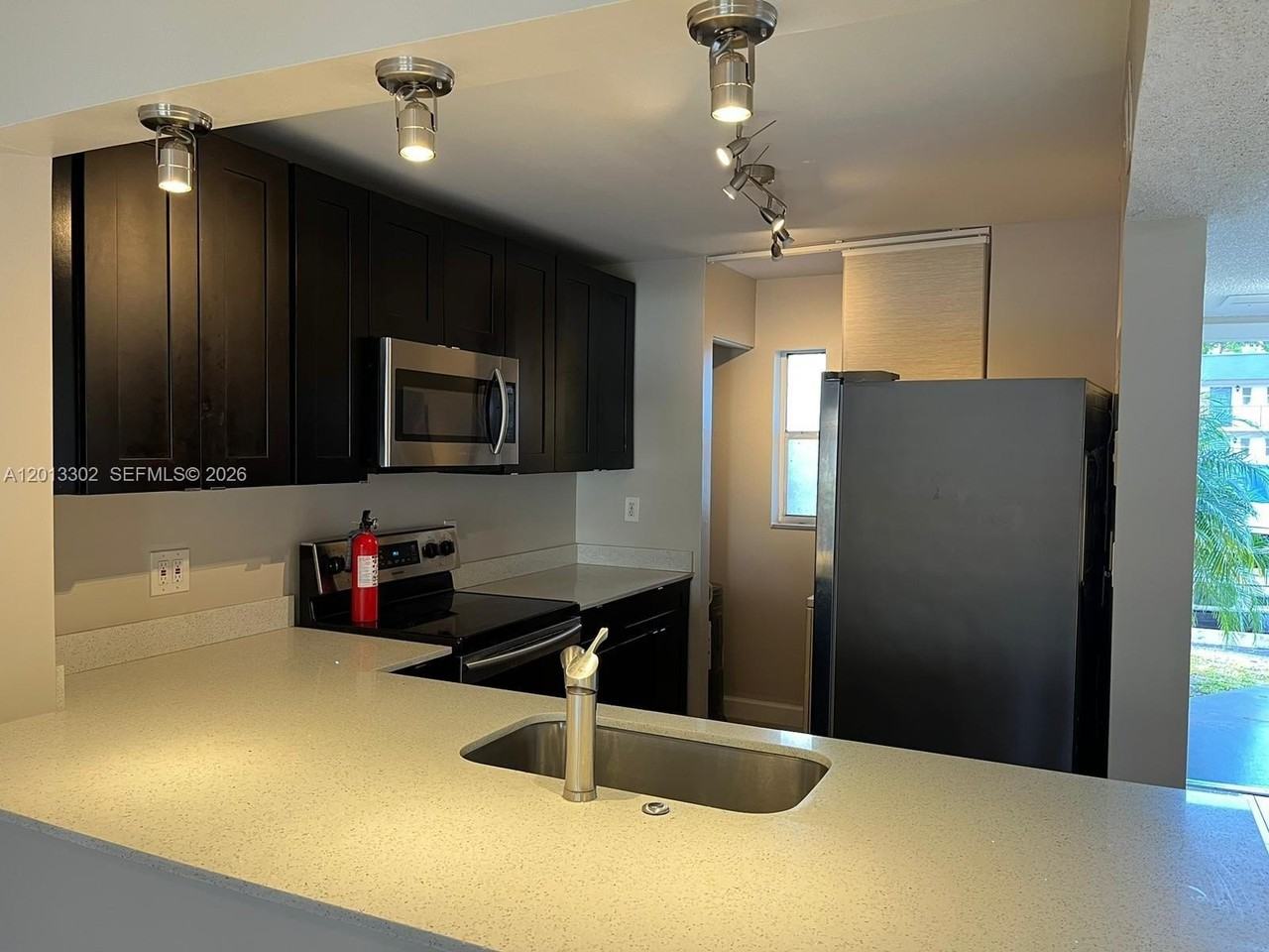 8020 Colony Cir N #101 - Photo 3 of 15