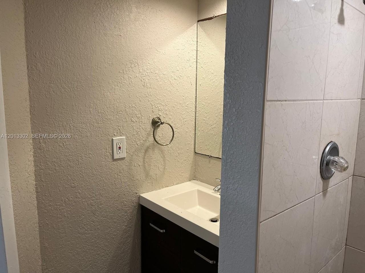 8020 Colony Cir N #101 - Photo 7 of 15