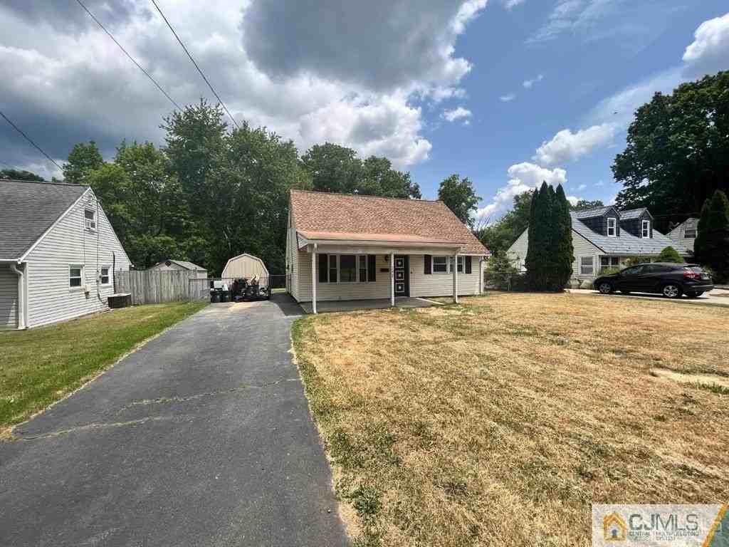 1008 Terrace Blvd - Photo 2 of 18