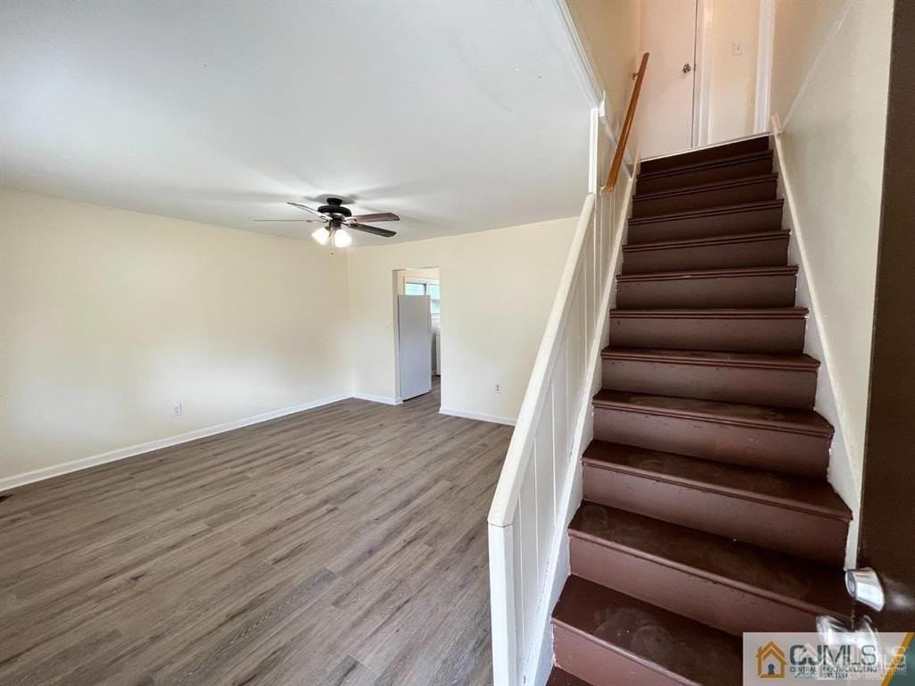 1008 Terrace Blvd - Photo 3 of 18