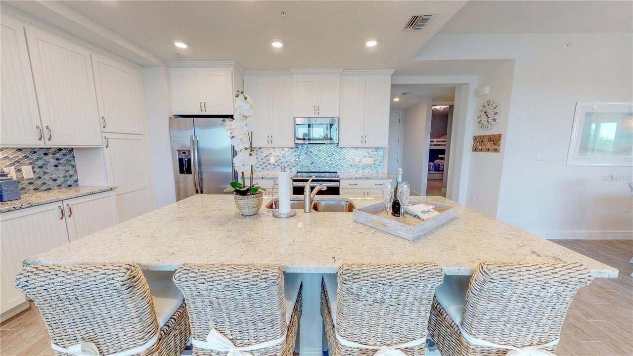 387 Aruba Cir #103 - Photo 6 of 49