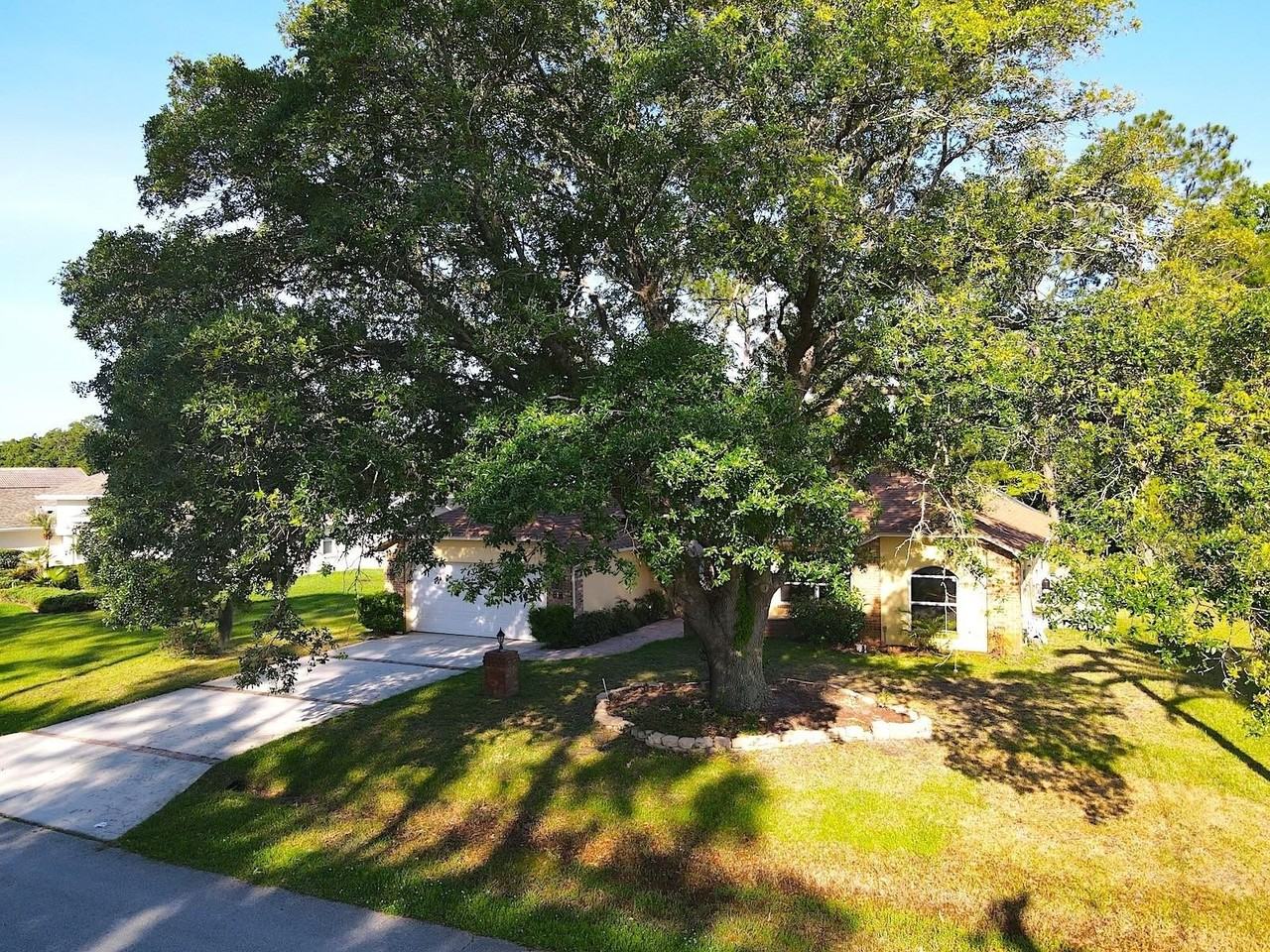 88 Wynnfield Dr - Photo 3 of 48
