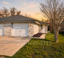 featured image of 1004 W Avenue B