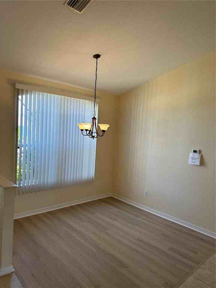 8171 Rocliff Ave - Photo 6 of 19